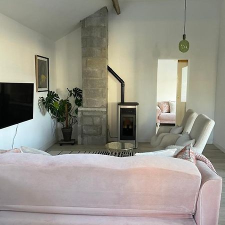 Cosy Apartment With Fire Stove Athlone Exteriör bild